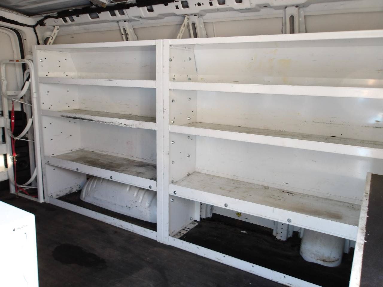 Used 2016 Chevrolet Express 3500 RWD image 12