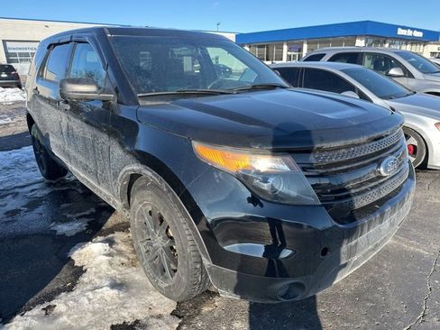 Used 2014 Ford Explorer 4WD Police Interceptor w/ Ready For The Road Package image 3