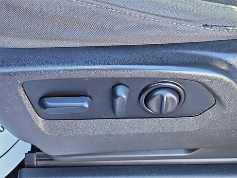 Certified 2022 Chevrolet Silverado 1500 LT image 22