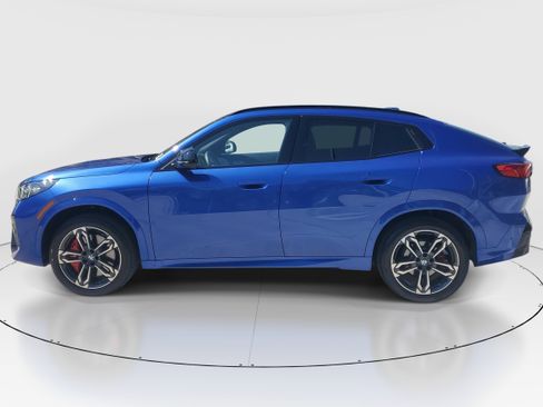 Used 2025 BMW X2 xDrive28i w/ Premium Package AWD/4WD image 7