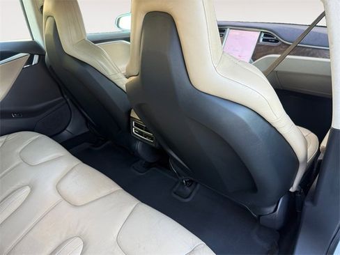 Used 2016 Tesla Model S P90D image 25