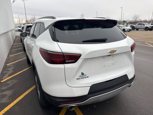 Used 2024 Chevrolet Blazer LT w/ Convenience Package image 7