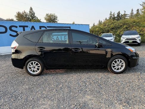 Used 2013 Toyota Prius V Three FWD image 2