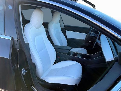 Used 2018 Tesla Model 3 Long Range image 7