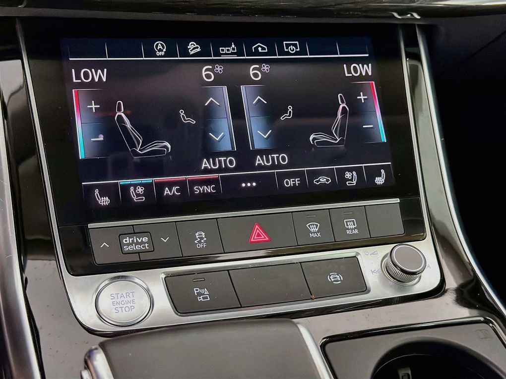 Used 2020 Audi Q8 Premium Plus AWD/4WD image 19