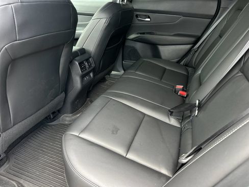 Used 2025 Nissan Murano SV AWD/4WD image 11
