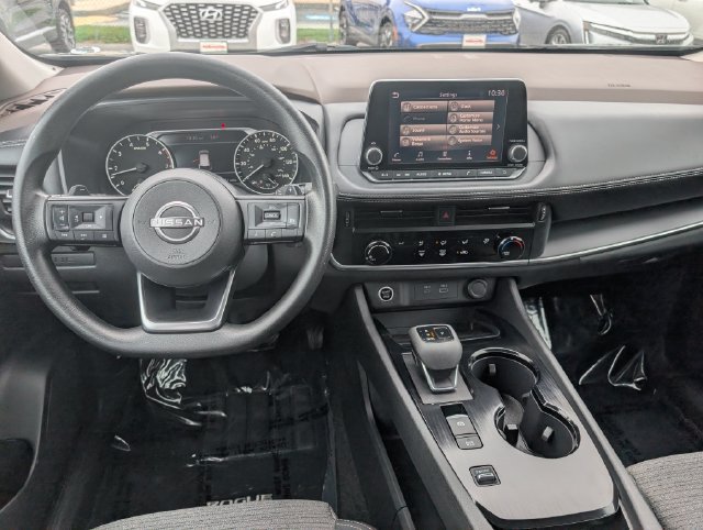 Used 2022 Nissan Rogue S FWD image 16