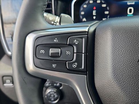 Used 2025 Chevrolet Silverado 1500 LTZ w/ LTZ Convenience Package II AWD/4WD image 17