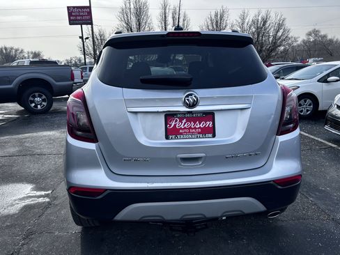 Used 2018 Buick Encore Essence image 8