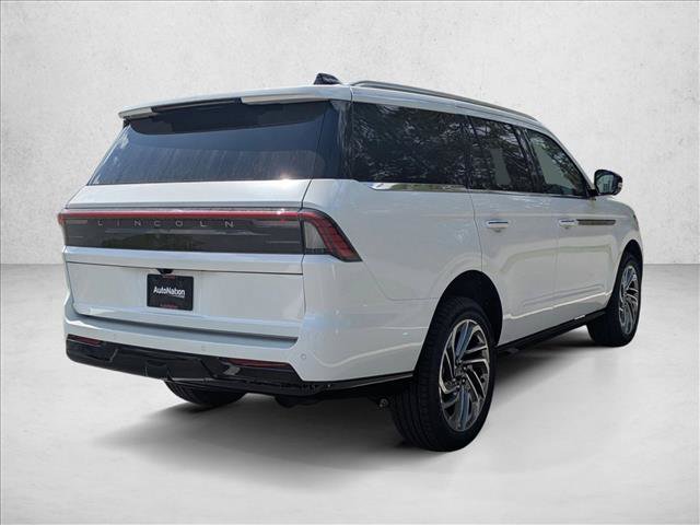 New 2026 Lincoln Navigator Reserve AWD/4WD image 8