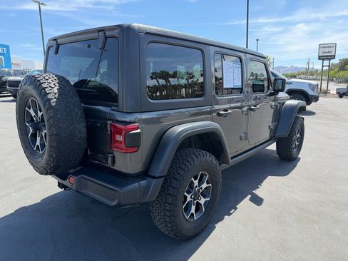 Used 2019 Jeep Wrangler Unlimited Rubicon AWD/4WD image 3