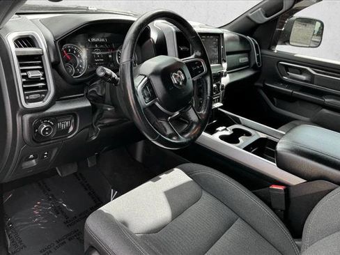 Used 2019 RAM 1500 Big Horn AWD/4WD image 12