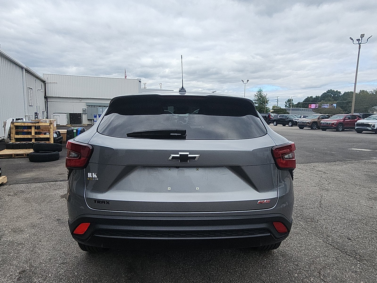 Used 2024 Chevrolet Trax RS FWD image 4
