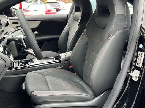 Certified 2025 Mercedes-Benz CLA 250 4MATIC image 11