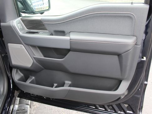 New 2025 Ford F150 Lariat w/ Equipment Group 502A High image 11