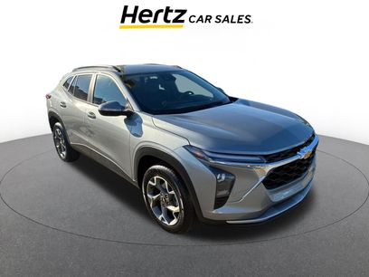 Used 2025 Chevrolet Trax LT