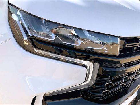 Used 2024 Chevrolet Tahoe Z71 w/ Luxury Package image 35