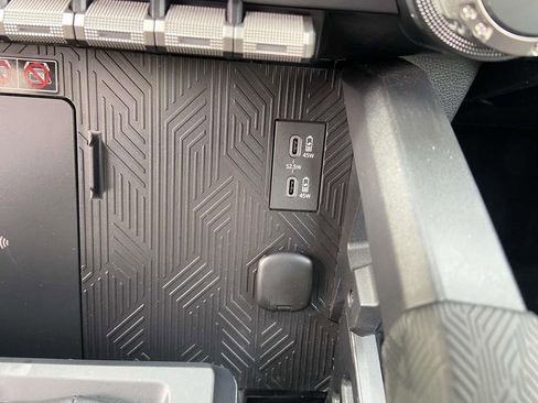 Used 2025 Toyota Tacoma SR5 w/ SR5 Upgrade Package image 26