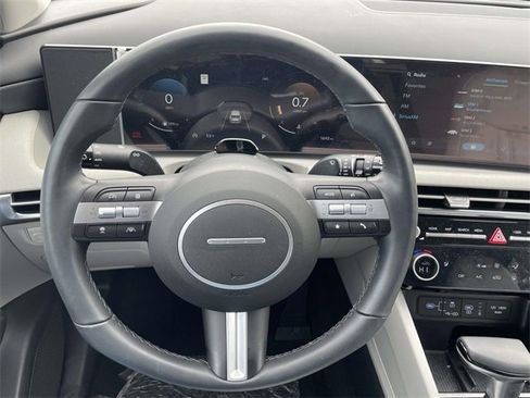 Certified 2025 Hyundai Tucson SEL image 14