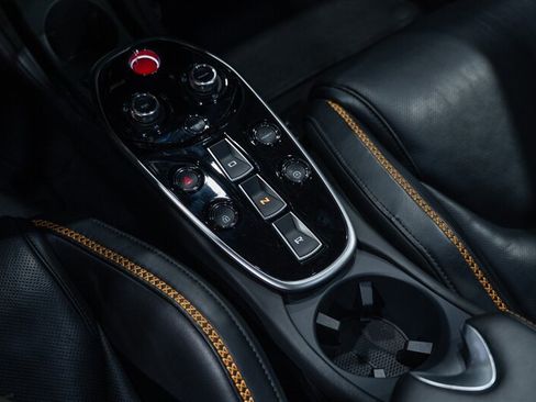 Used 2023 McLaren GT RWD image 46