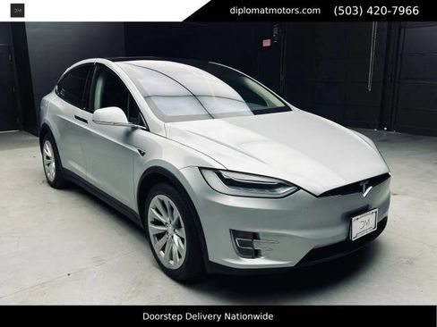Used 2016 Tesla Model X P90D AWD/4WD image 9