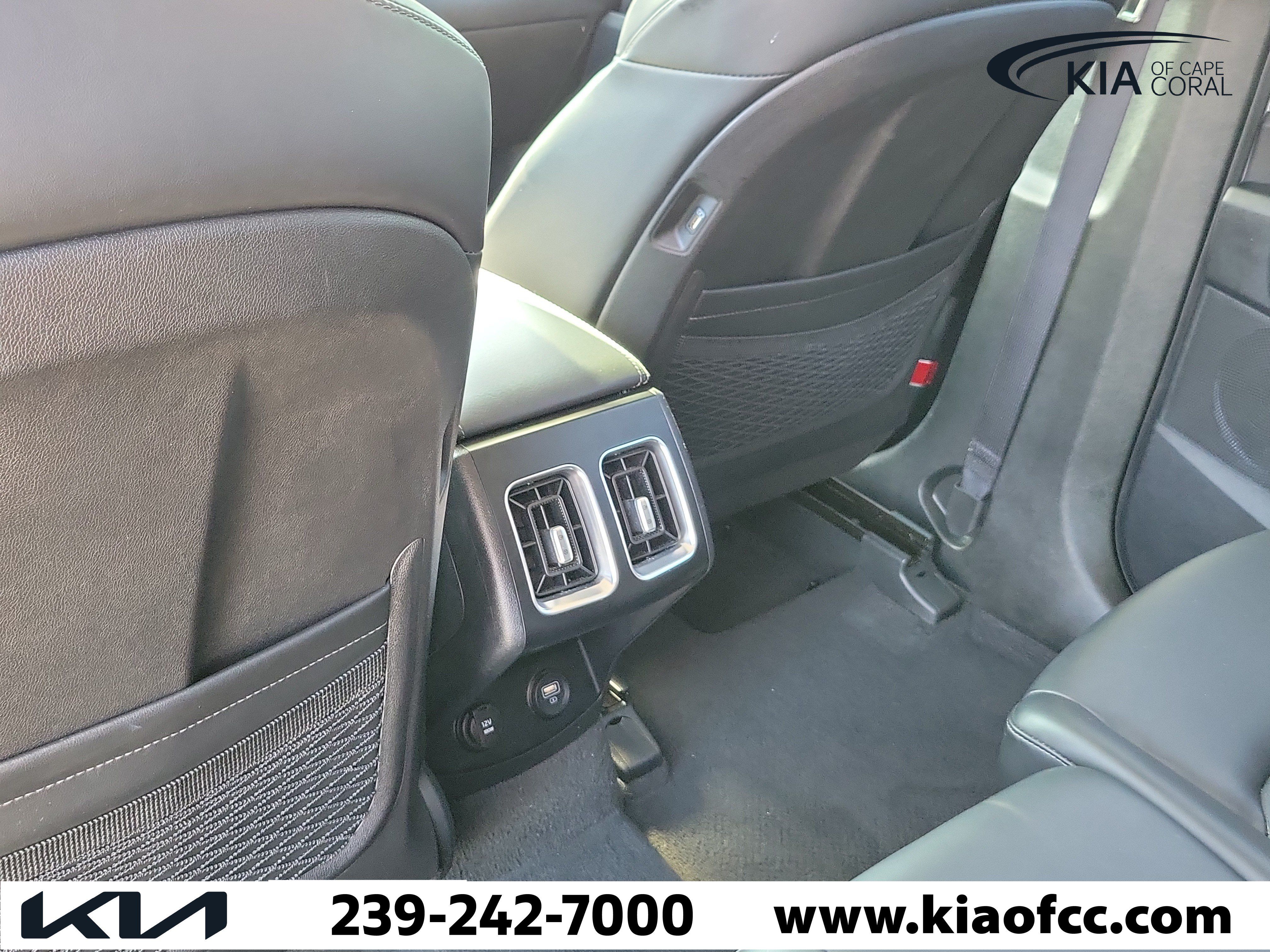 Certified 2023 Kia Sorento S w/ Panoramic Sunroof Package FWD image 15