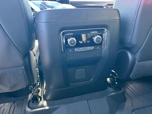 New 2026 GMC Yukon XL AT4 w/ AT4 Premium Package image 23