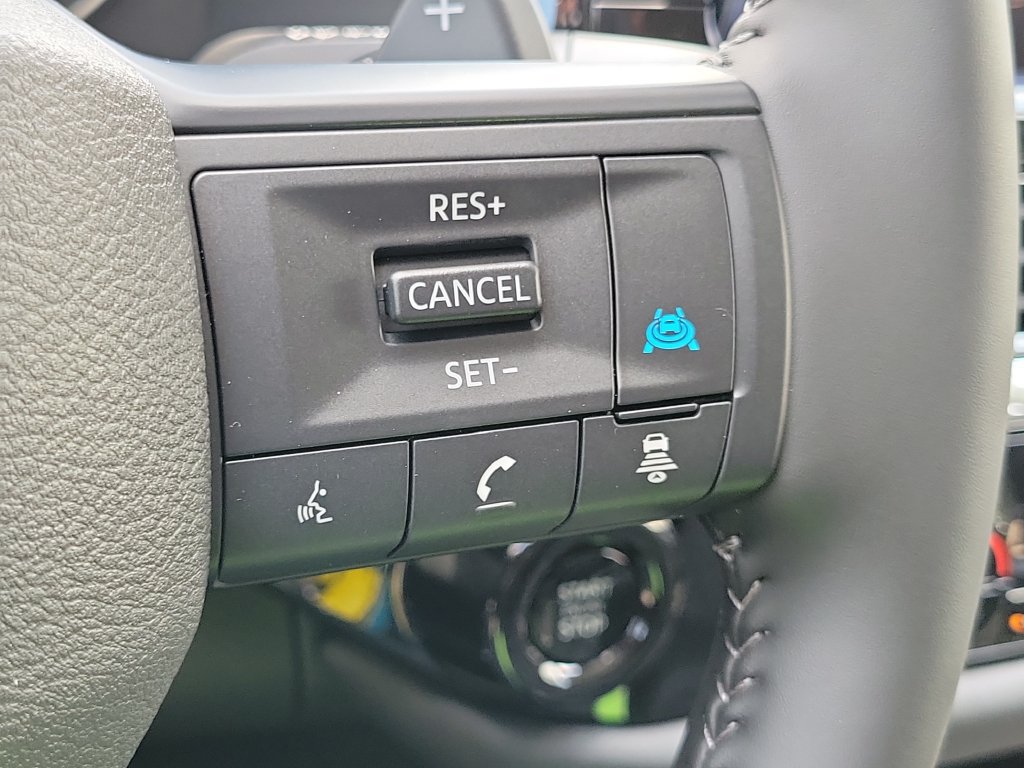 New 2026 Nissan Pathfinder SV FWD image 29