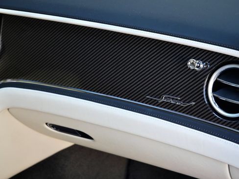 Used 2024 Bentley Flying Spur W12 AWD/4WD image 25