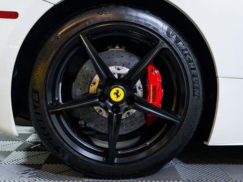 Used 2012 Ferrari 458 Italia Coupe image 7