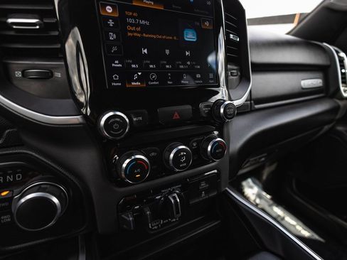 Used 2022 RAM 1500 Big Horn w/ Trailer Tow Group image 15