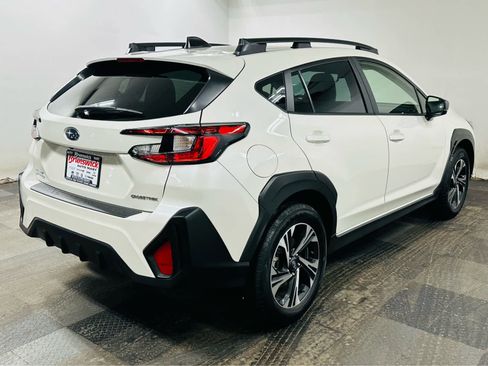 Used 2024 Subaru Crosstrek 2.0i Premium image 6