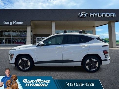 Certified 2024 Hyundai Kona SEL FWD image 5