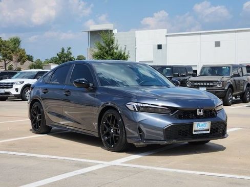 Used 2025 Honda Civic Sport image 3