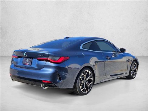 Used 2026 BMW 430i Coupe w/ Parking Assistance Package RWD image 2