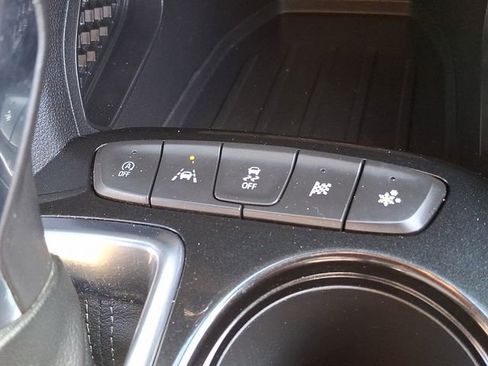 Used 2021 Chevrolet TrailBlazer ACTIV FWD image 25