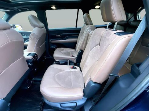 Certified 2024 Toyota Grand Highlander AWD Hybrid image 20