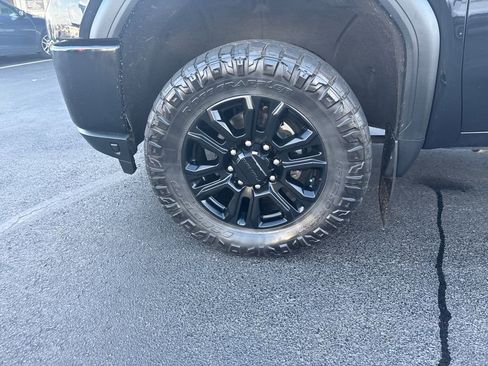 Used 2021 GMC Sierra 2500 Denali w/ Denali Black Diamond Edition image 34