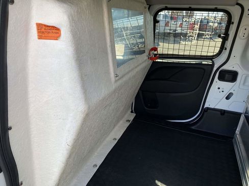 Used 2022 RAM ProMaster City Tradesman w/ Window Group 05 image 10