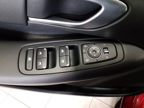 Used 2025 Hyundai Sonata SEL FWD image 11