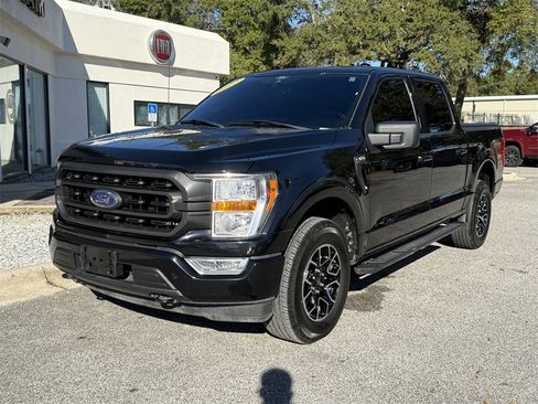 Used 2022 Ford F150 XLT w/ Equipment Group 301A Mid image 9