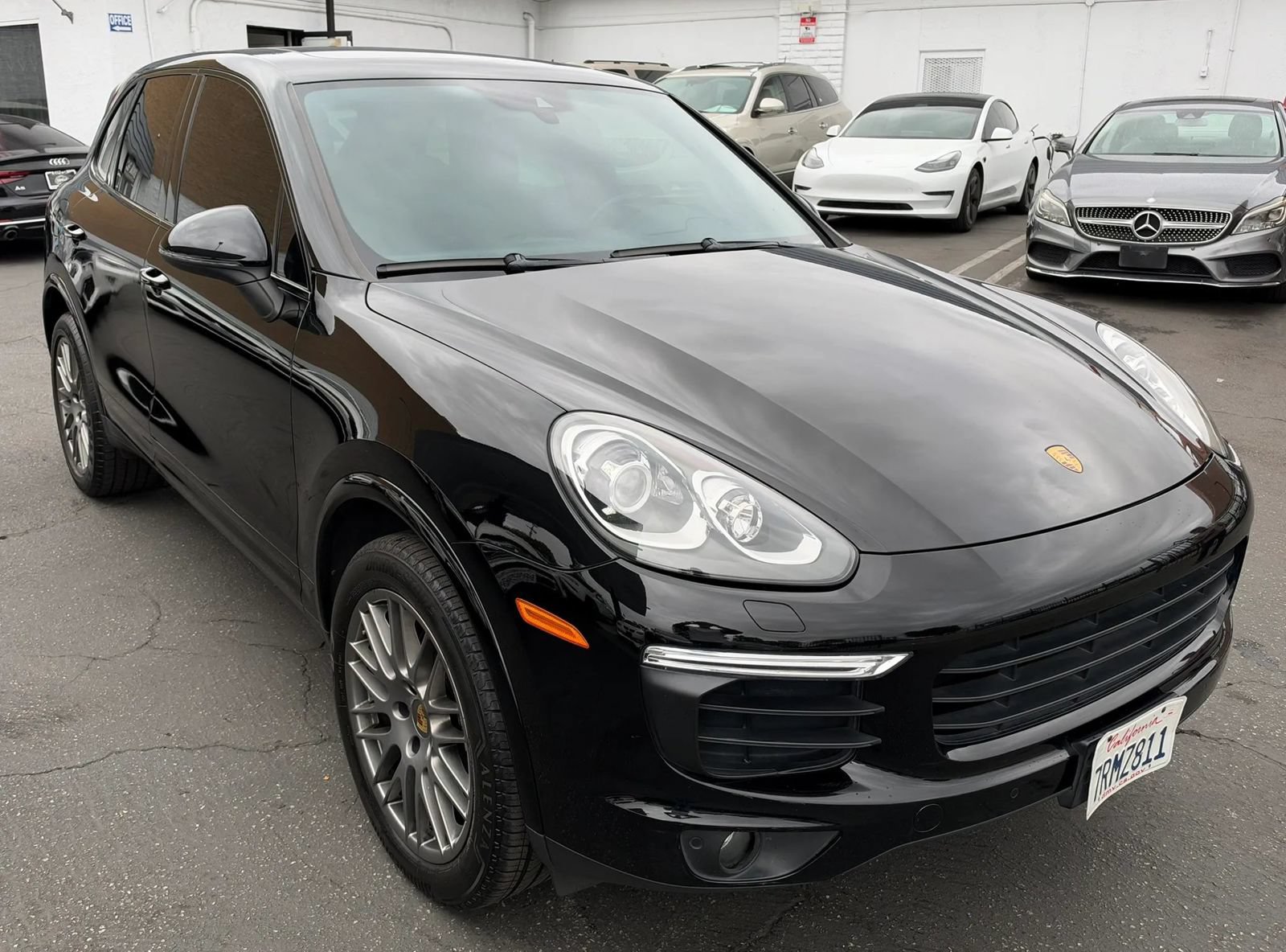 Used 2017 Porsche Cayenne AWD/4WD image 9