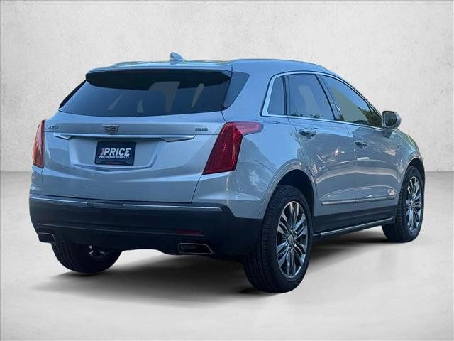 Used 2018 Cadillac XT5 Premium Luxury FWD image 5