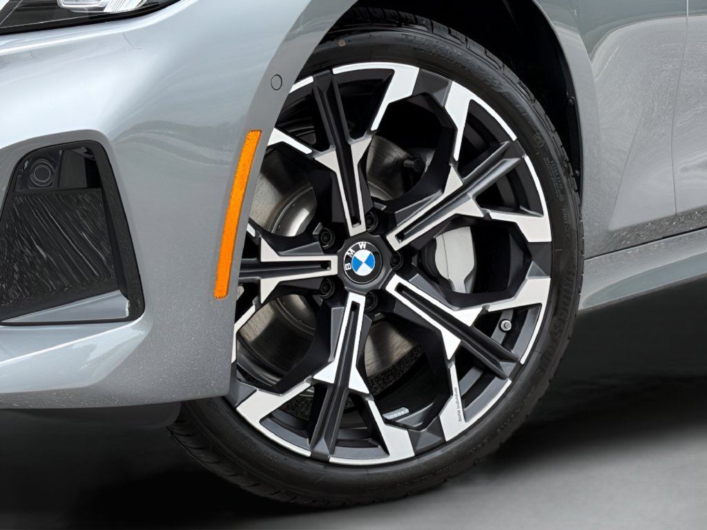 New 2026 BMW 330i Sedan w/ Premium Package RWD image 26