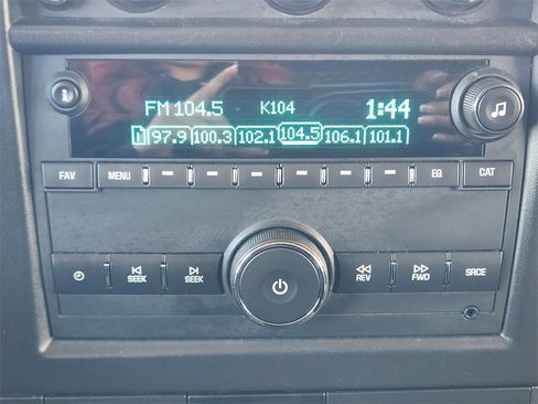 Certified 2024 Chevrolet Express 2500 w/ Driver Convenience Package image 18