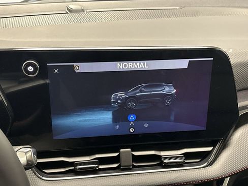 New 2026 Chevrolet Equinox RS AWD/4WD image 48