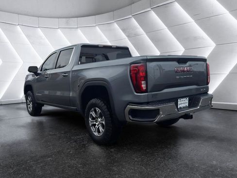 Used 2020 GMC Sierra 1500 SLE w/ SLE Value Package image 5