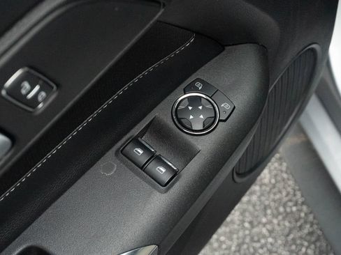 Used 2022 Ford Mustang Coupe RWD image 14