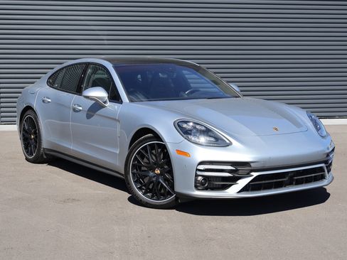 Certified 2022 Porsche Panamera Turbo S AWD/4WD image 8