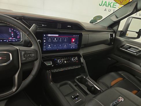 Certified 2025 GMC Sierra 2500 AT4 w/ AT4 Premium Plus Package AWD/4WD image 25